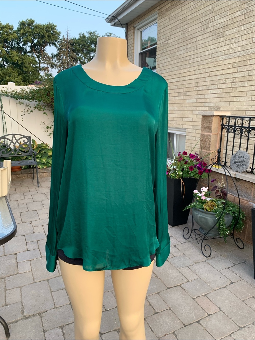 Banana Republic emerald green long sleeves blouse M Tall
